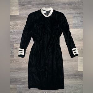 Vintage Nipon Petites Formal Winter Velvet Bow Dress - Size 8